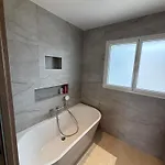 Luxueuse فيلة