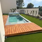 فيلة Luxueuse نيم